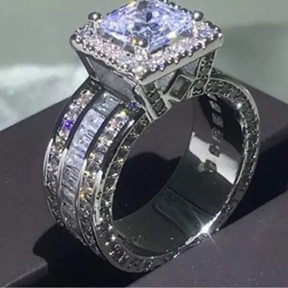 DENKAYS RING - Picture 1 of 9